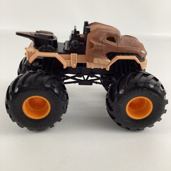 Hot Wheels Monster Truck Jurassic World T-Rex 1:24 Diecast Dinosaur 2021 Mattel - Picture 6 of 7